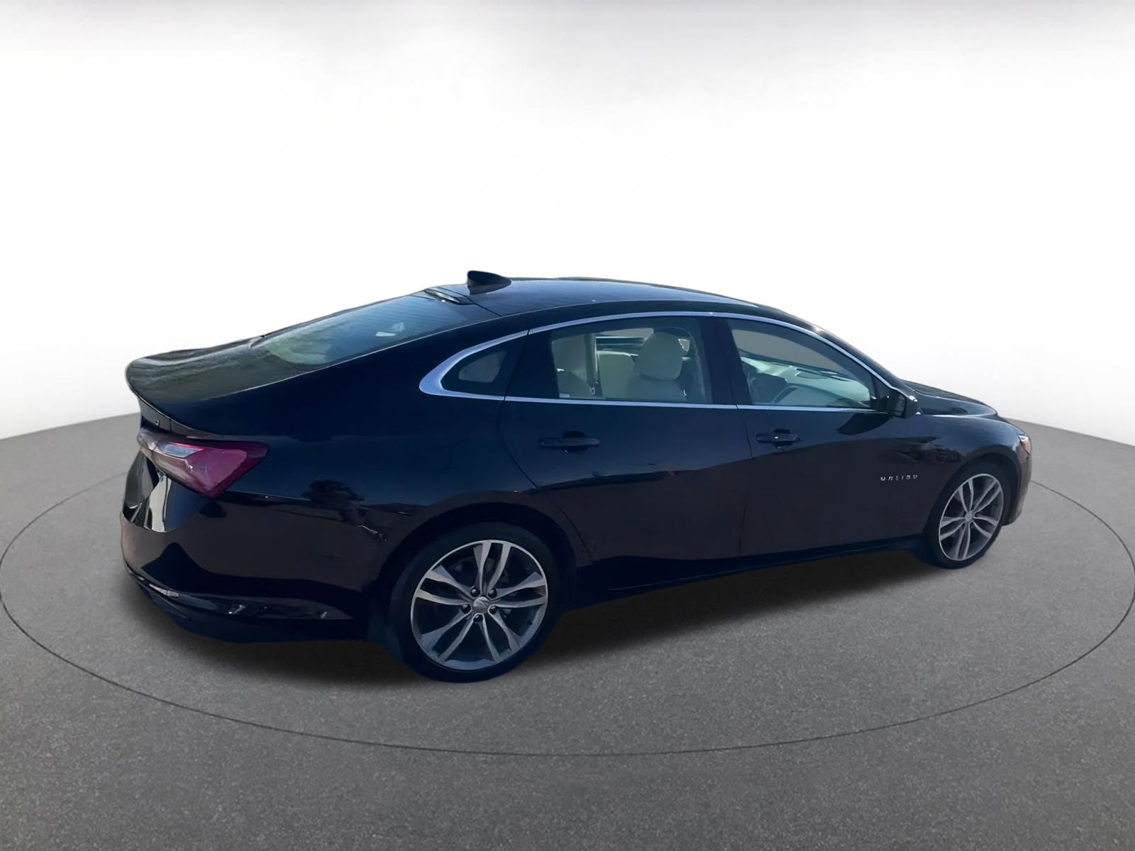 Thumbnail: 2024 Chevrolet Malibu - 15
