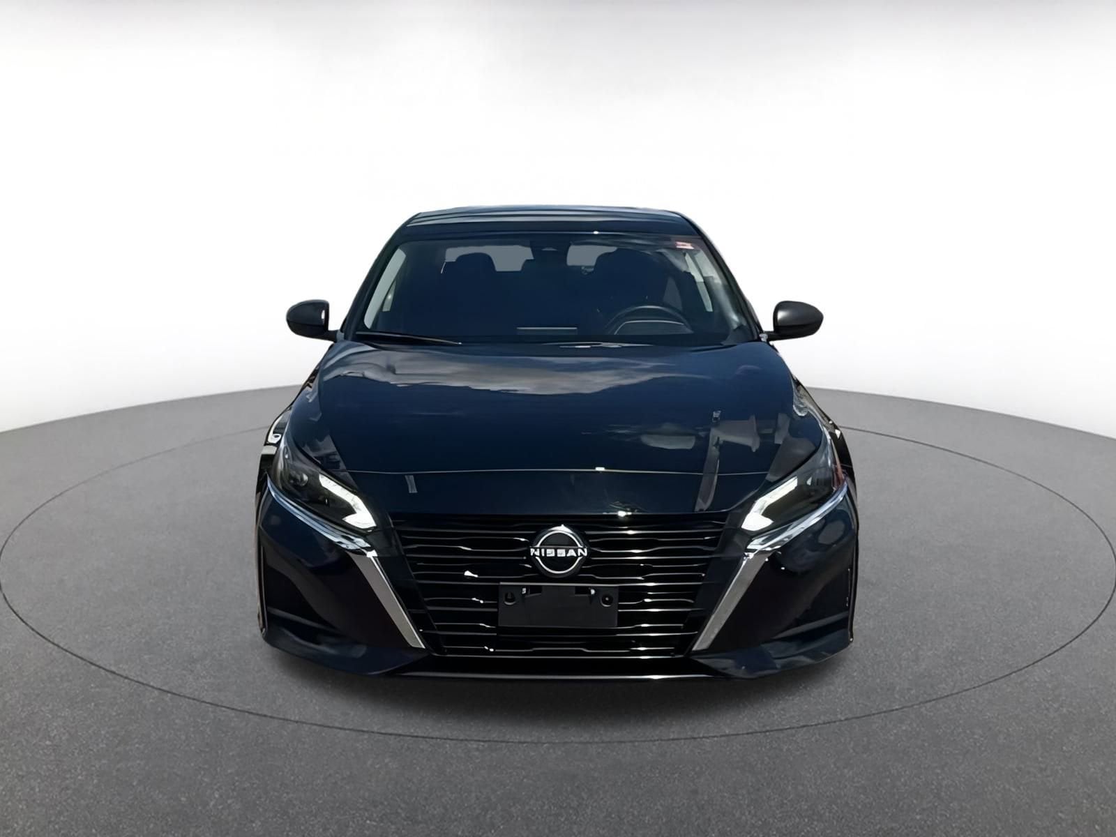 Thumbnail: 2024 Nissan Altima - 3