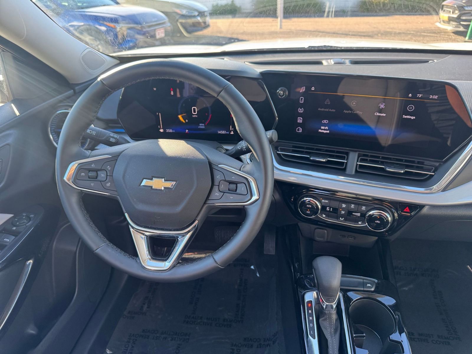 Thumbnail: 2025 Chevrolet Trax - 32