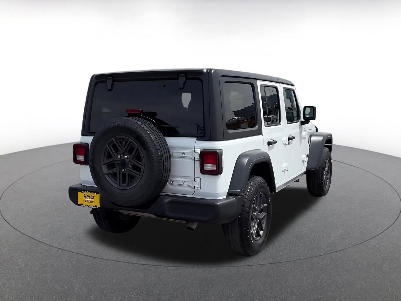 Thumbnail: 2025 Jeep Wrangler - 14