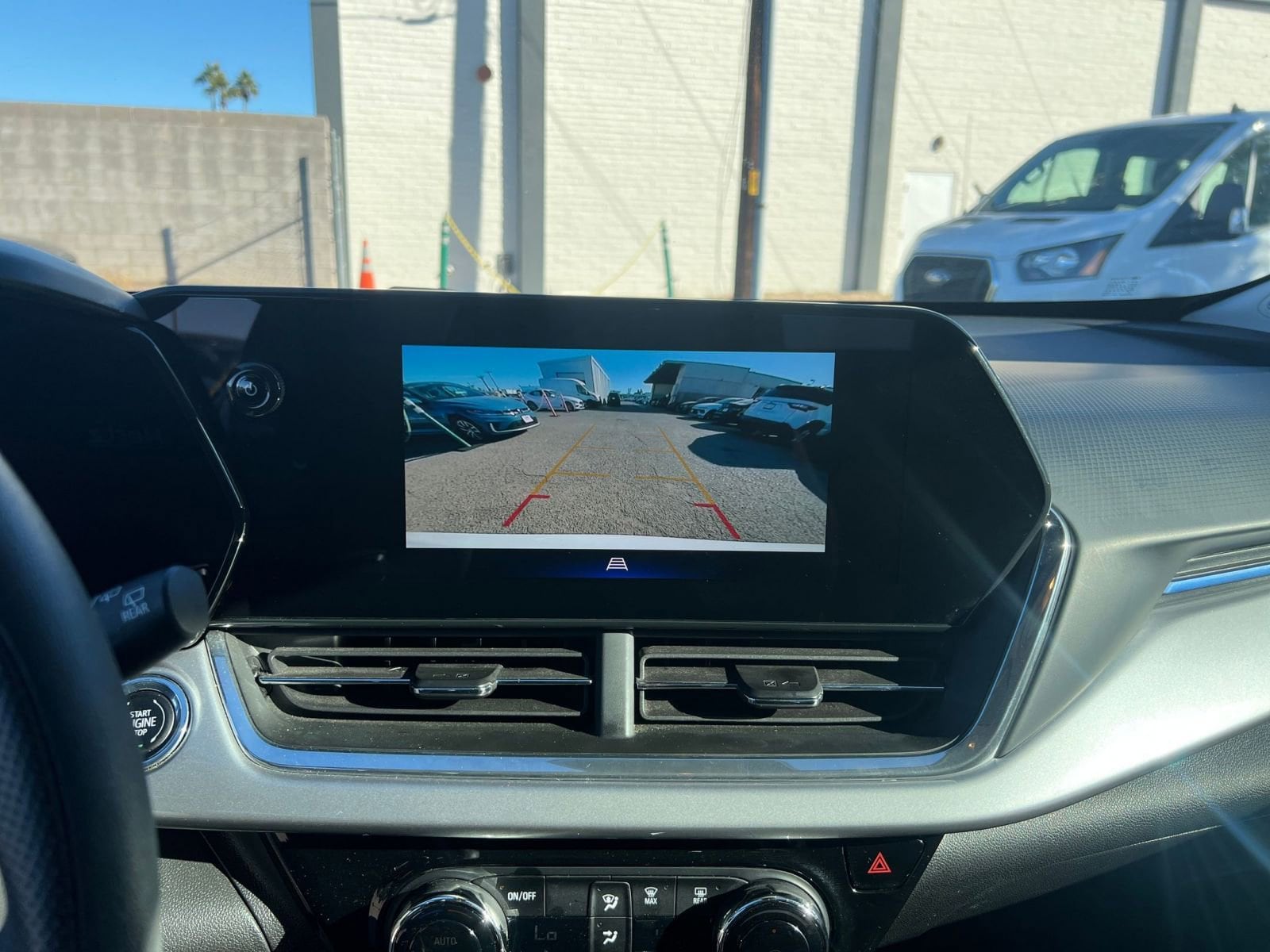 Thumbnail: 2025 Chevrolet Trax - 17