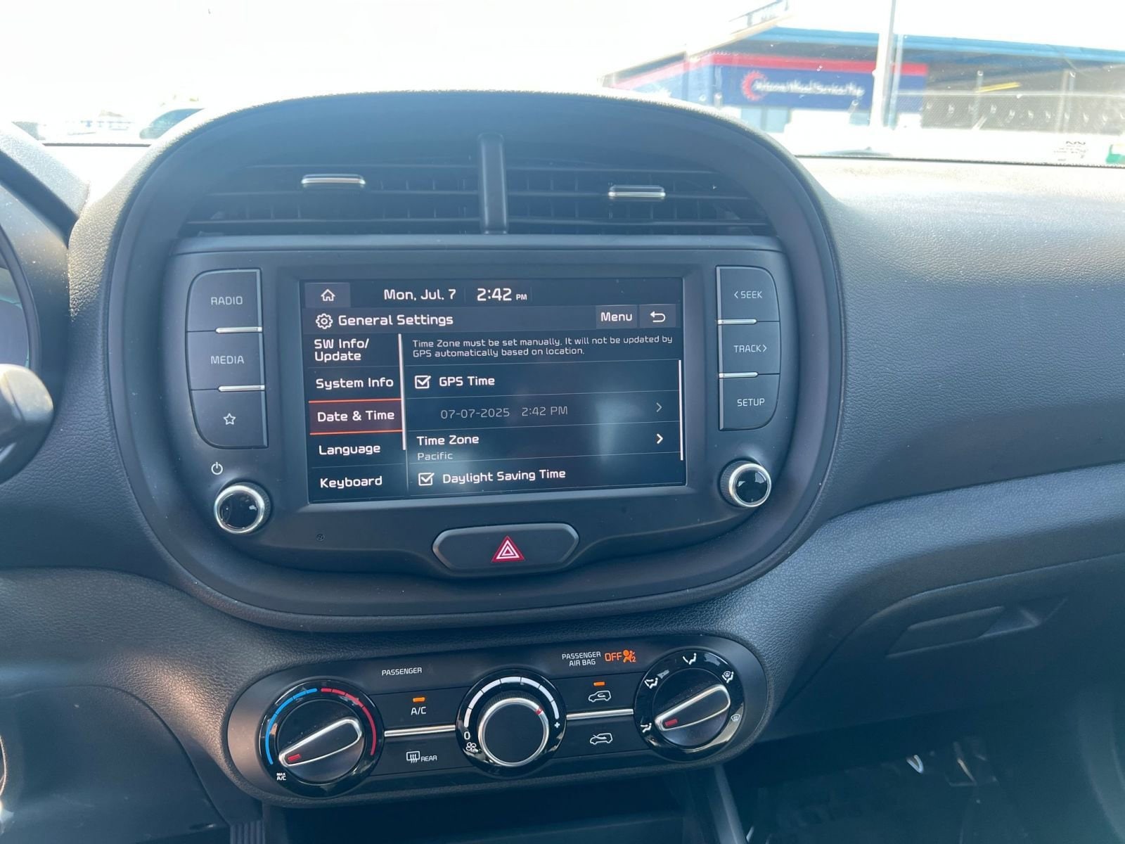 Thumbnail: 2024 Kia Soul - 18