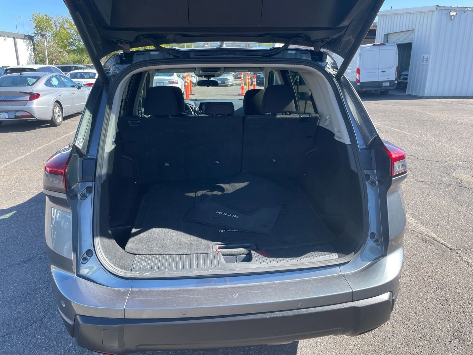 2024 Nissan Rogue SV 29