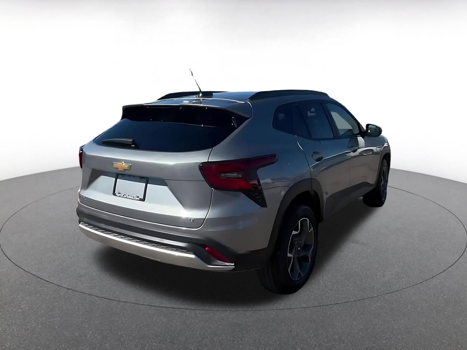 Thumbnail: 2025 Chevrolet Trax - 14