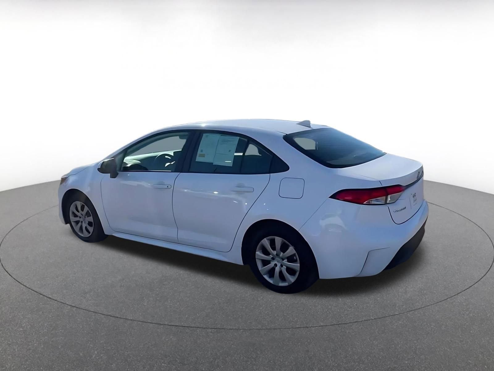 Thumbnail: 2025 Toyota Corolla - 10