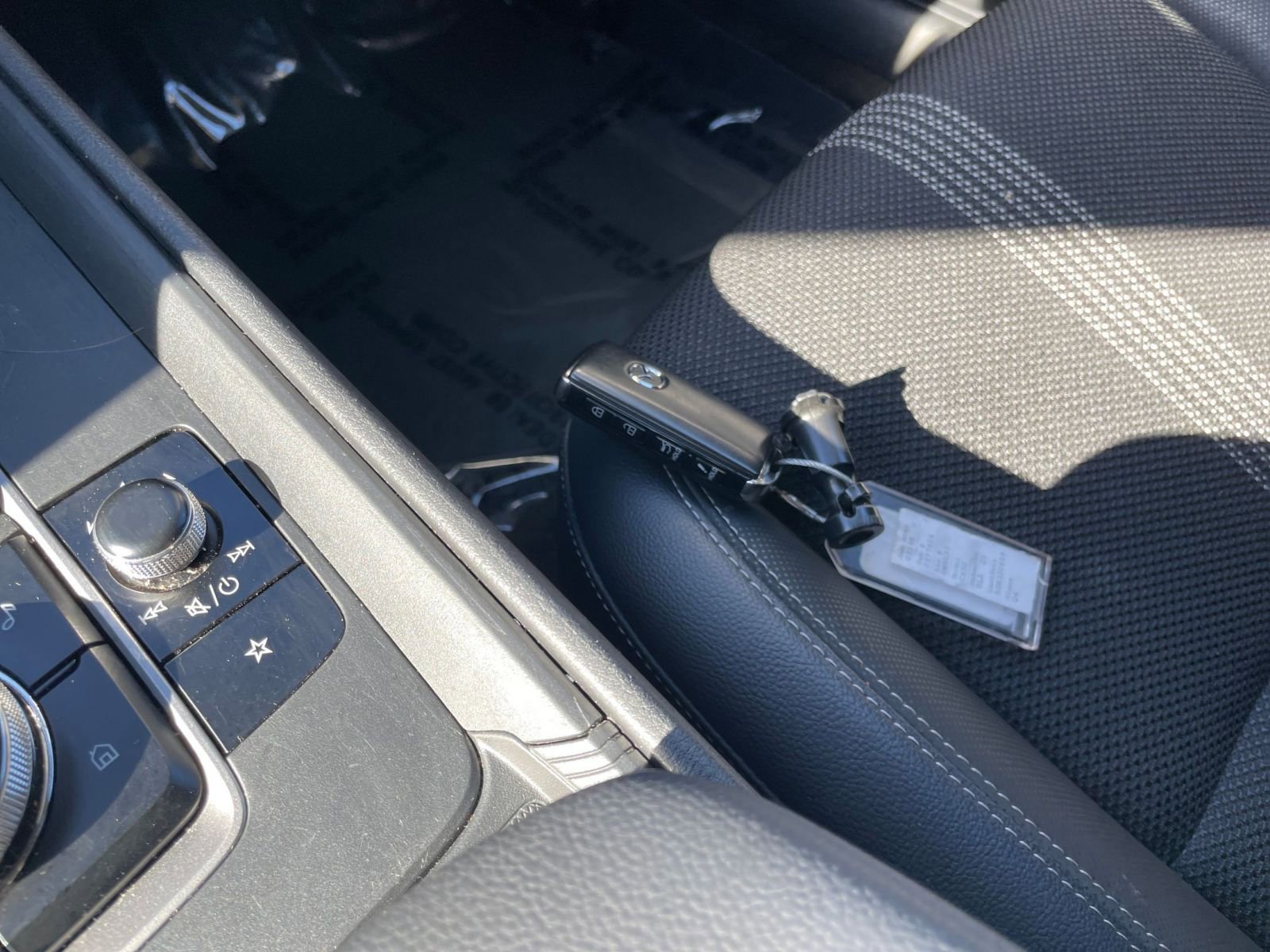 Thumbnail: 2025 Mazda CX-50 - 23