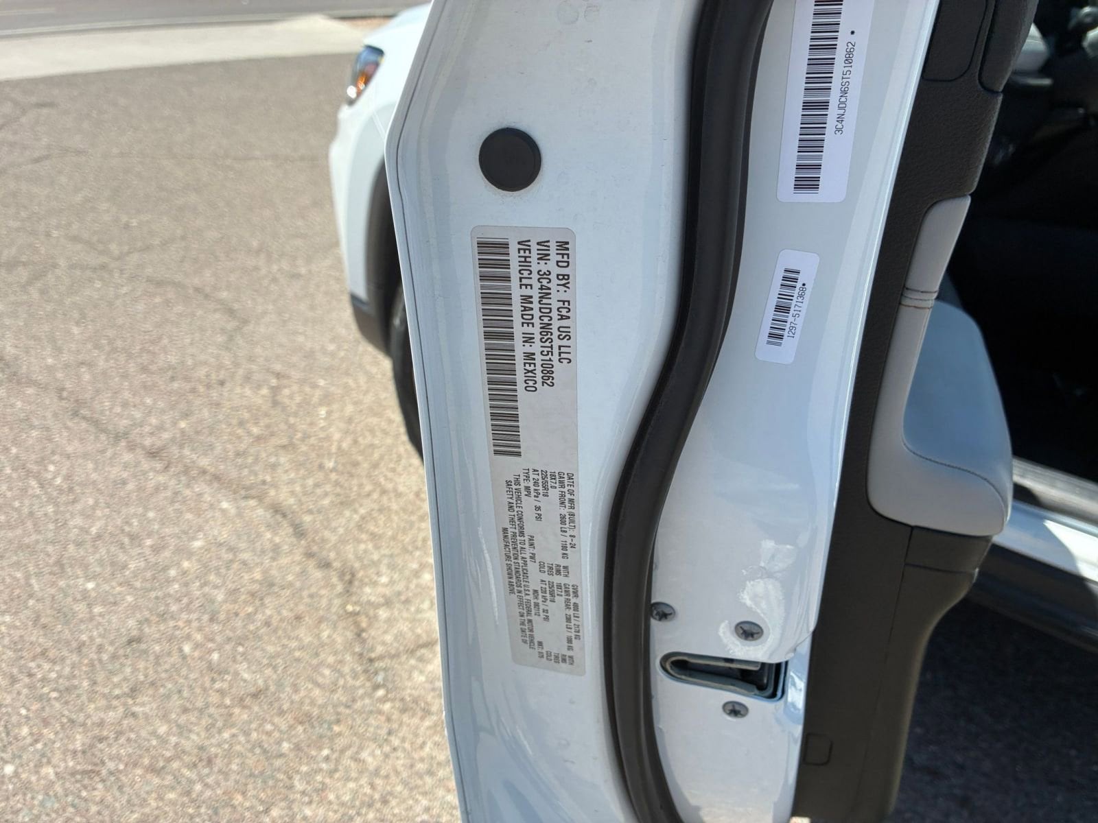 Thumbnail: 2025 Jeep Compass - 29