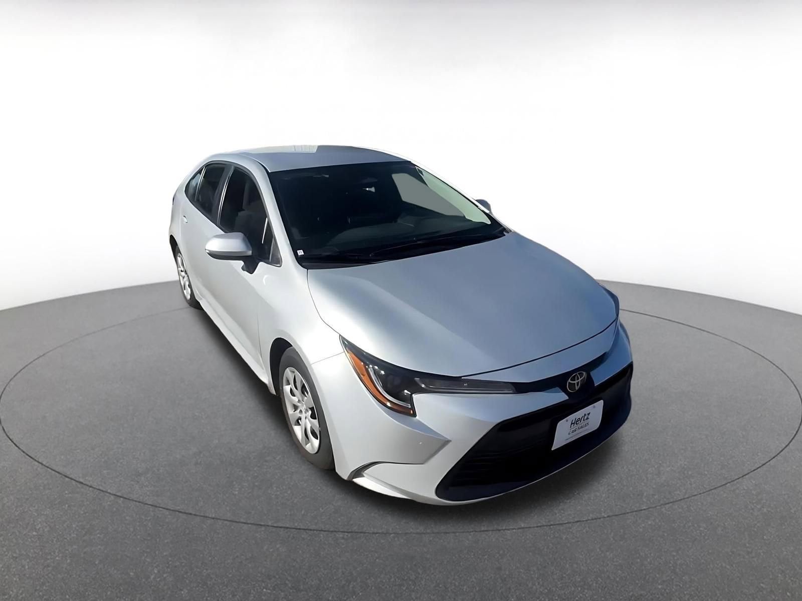 Thumbnail: 2025 Toyota Corolla - 3