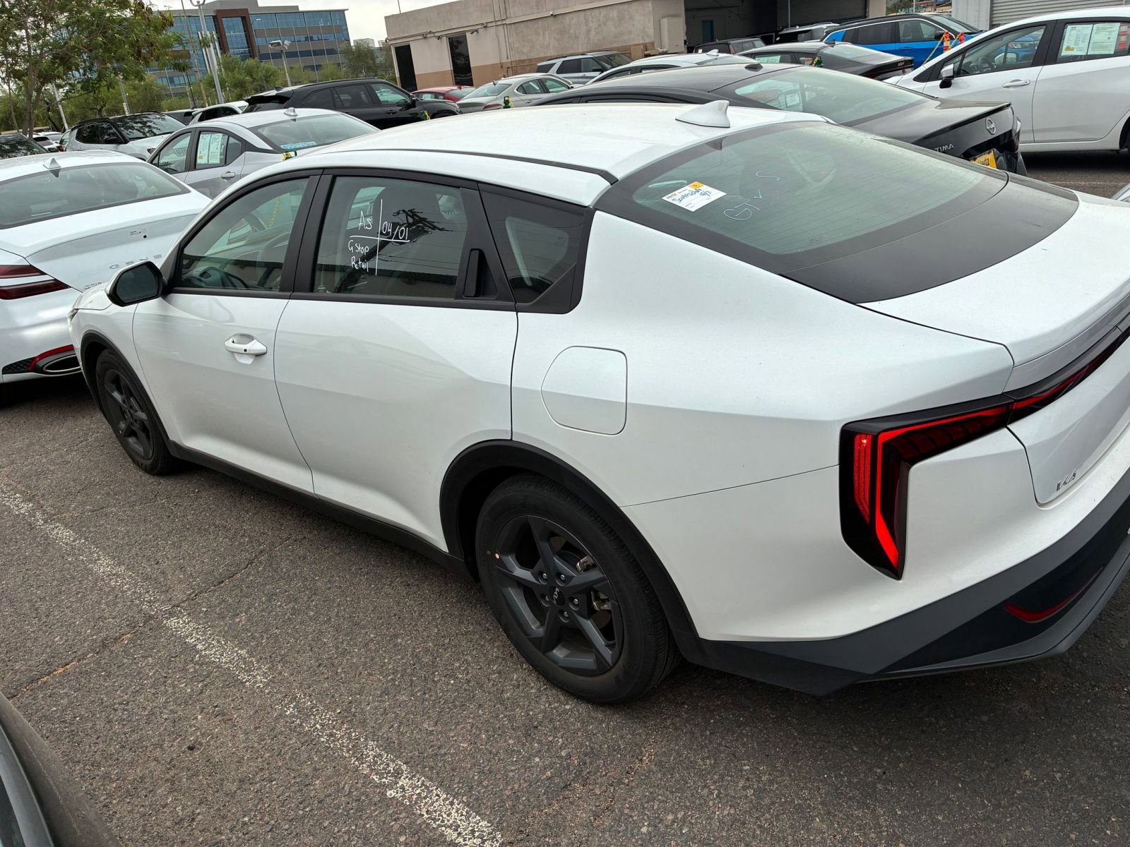 Thumbnail: 2025 Kia K4 - 3