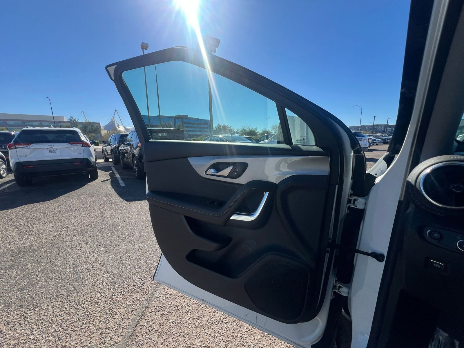 Thumbnail: 2025 Chevrolet Blazer - 18