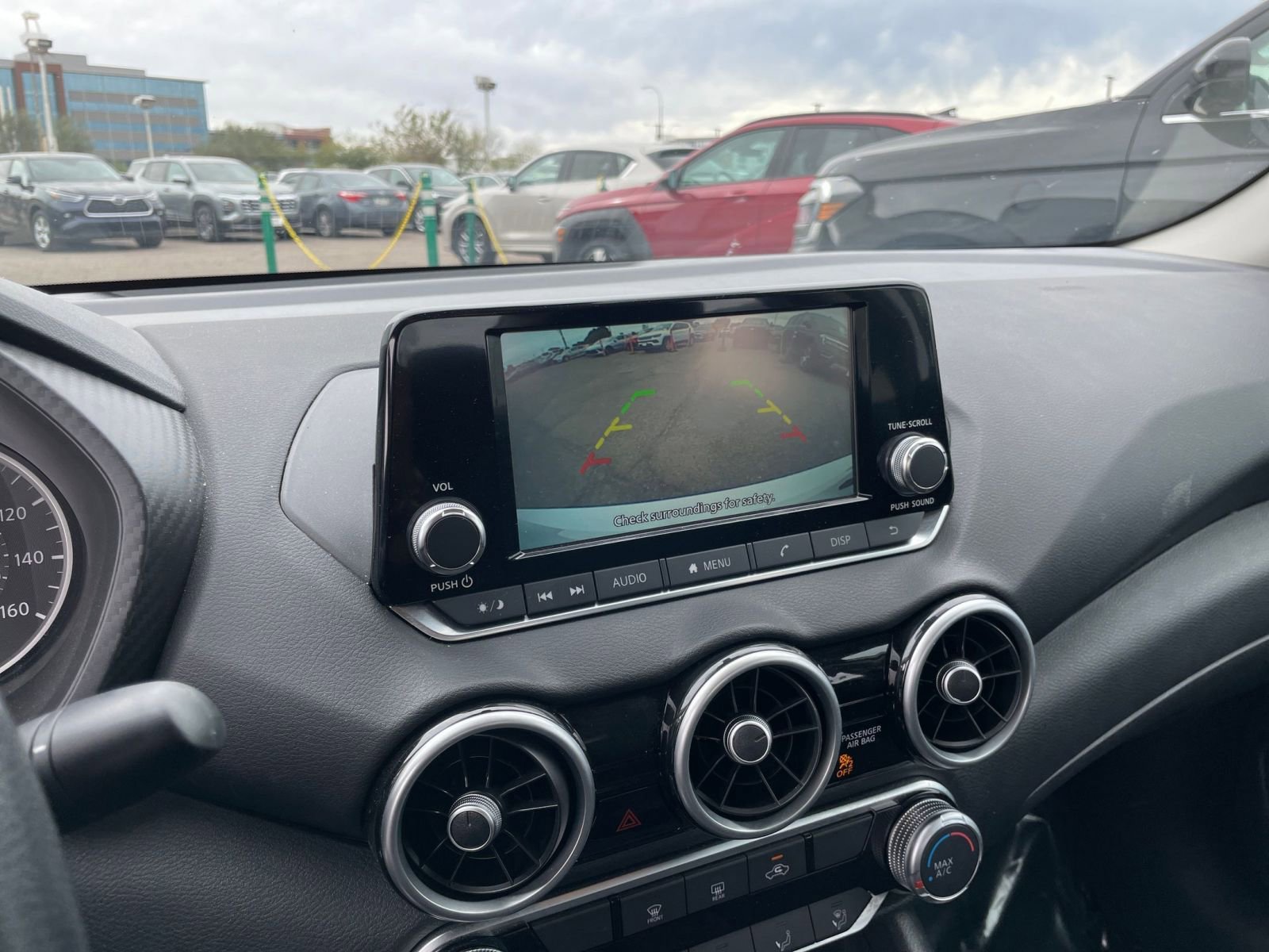 Thumbnail: 2025 Nissan Sentra - 22