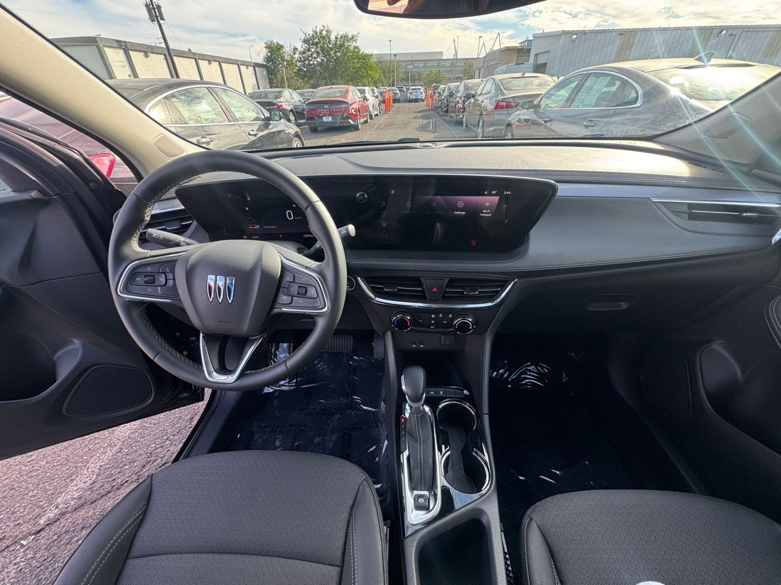 Thumbnail: 2025 Buick Encore GX - 31