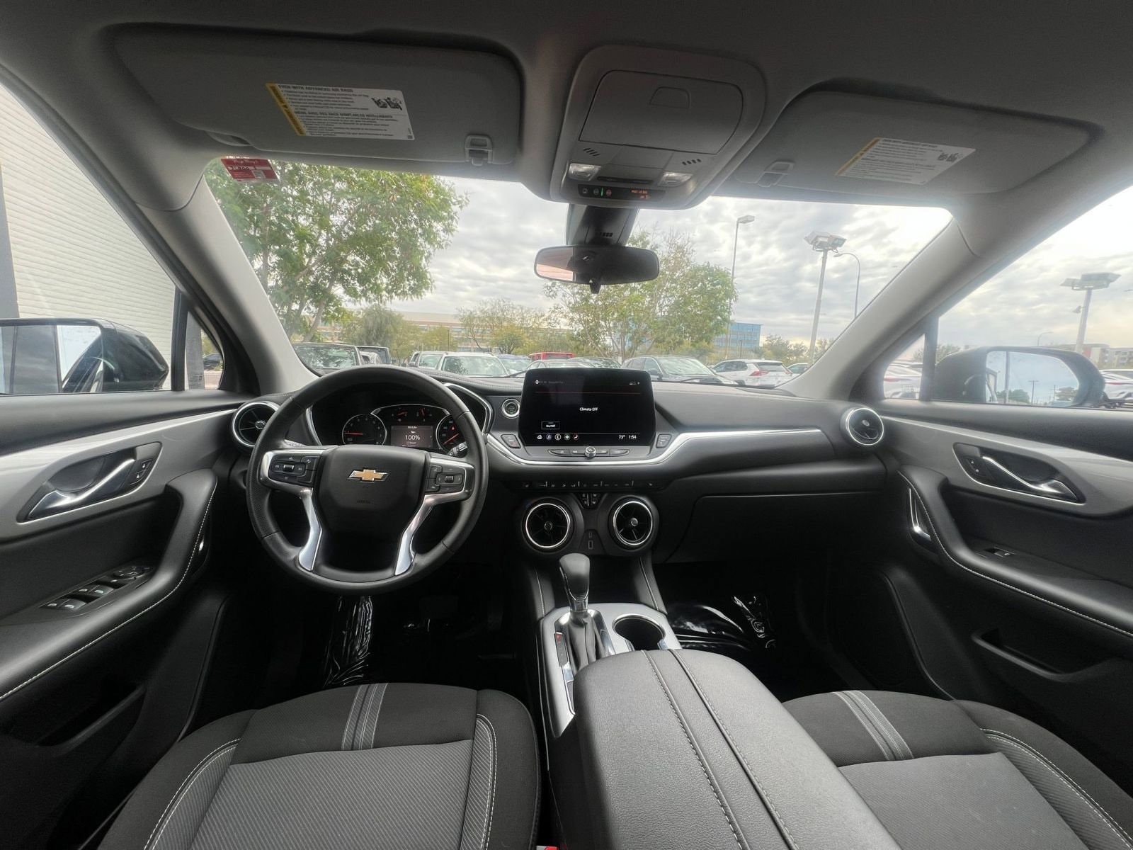 Thumbnail: 2025 Chevrolet Blazer - 33