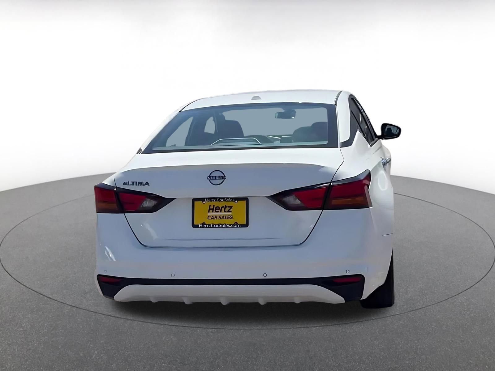 Thumbnail: 2025 Nissan Altima - 15