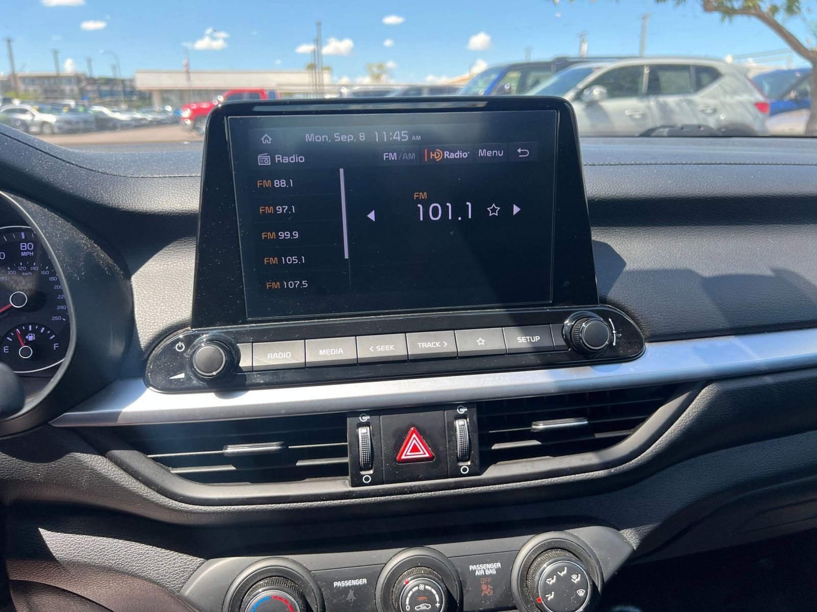 Thumbnail: 2024 Kia Forte - 18