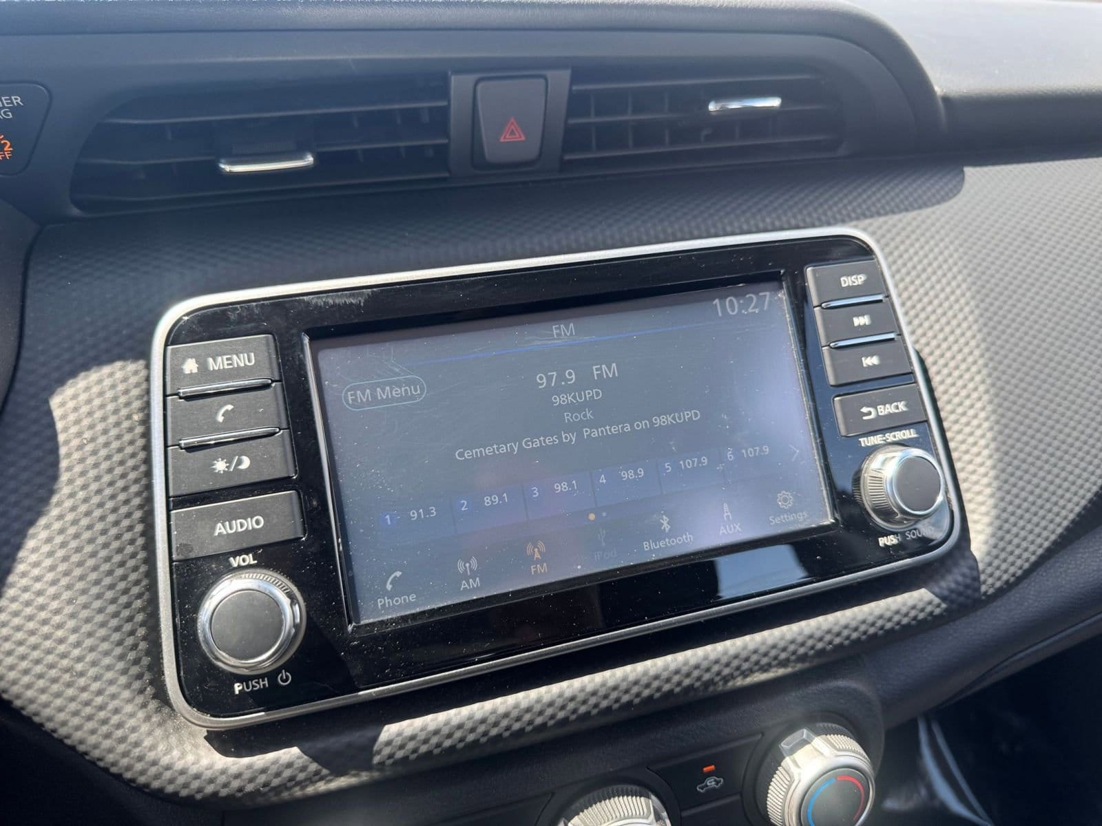 2024 Nissan Kicks S 21
