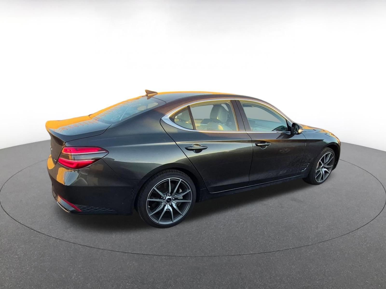 Thumbnail: 2025 Genesis G70 - 7