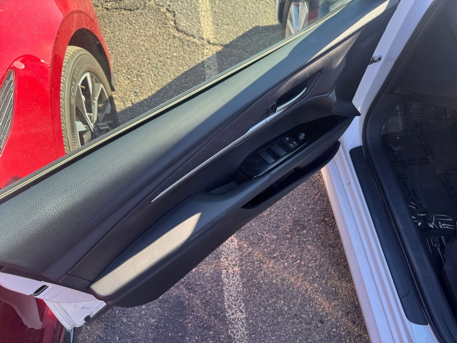 Thumbnail: 2025 Toyota Camry - 20