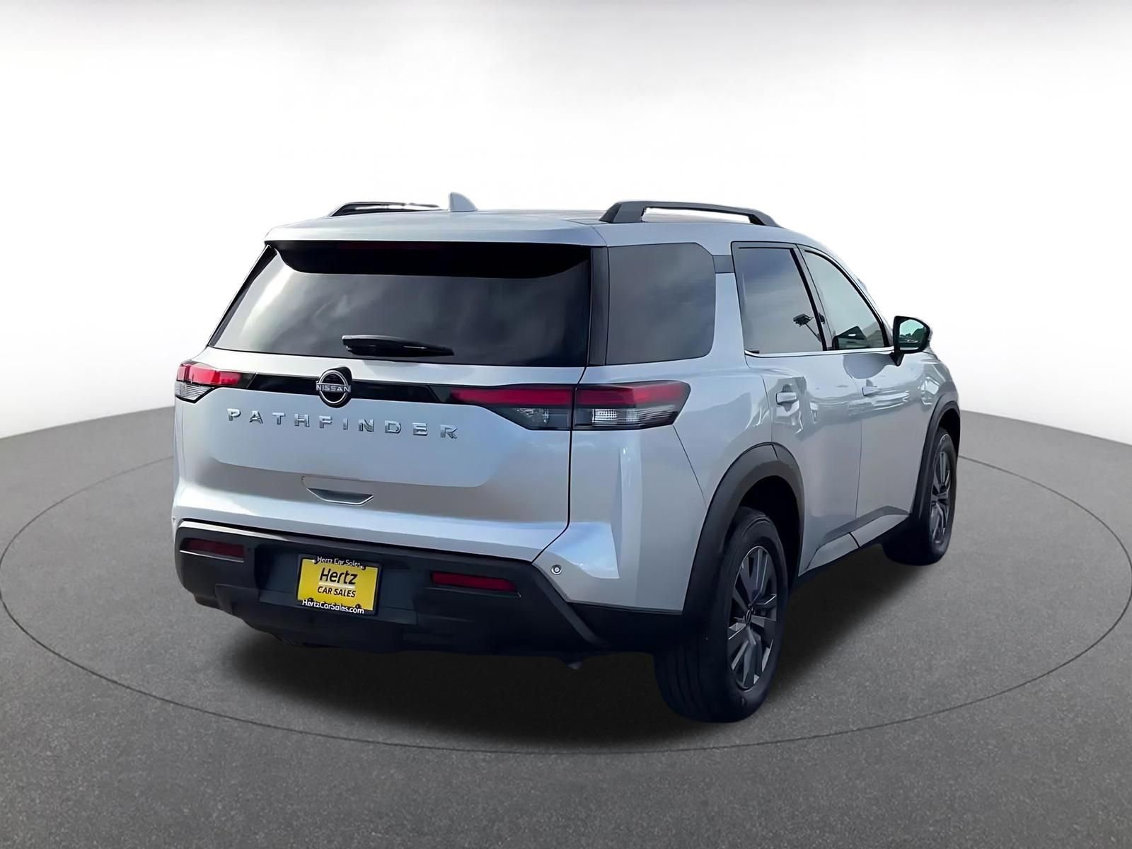 Thumbnail: 2025 Nissan Pathfinder - 14
