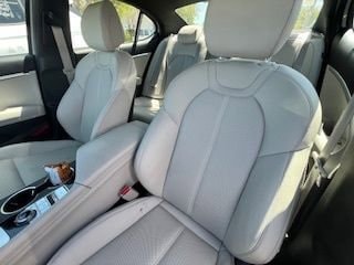 Thumbnail: 2025 Genesis G70 - 17