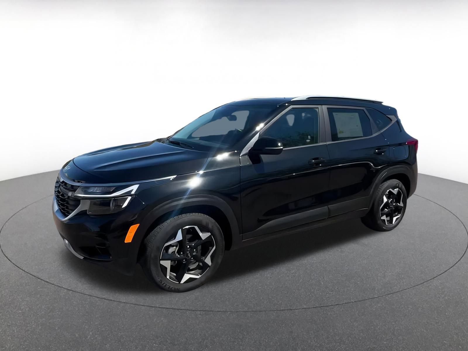 Thumbnail: 2025 Kia Seltos - 8