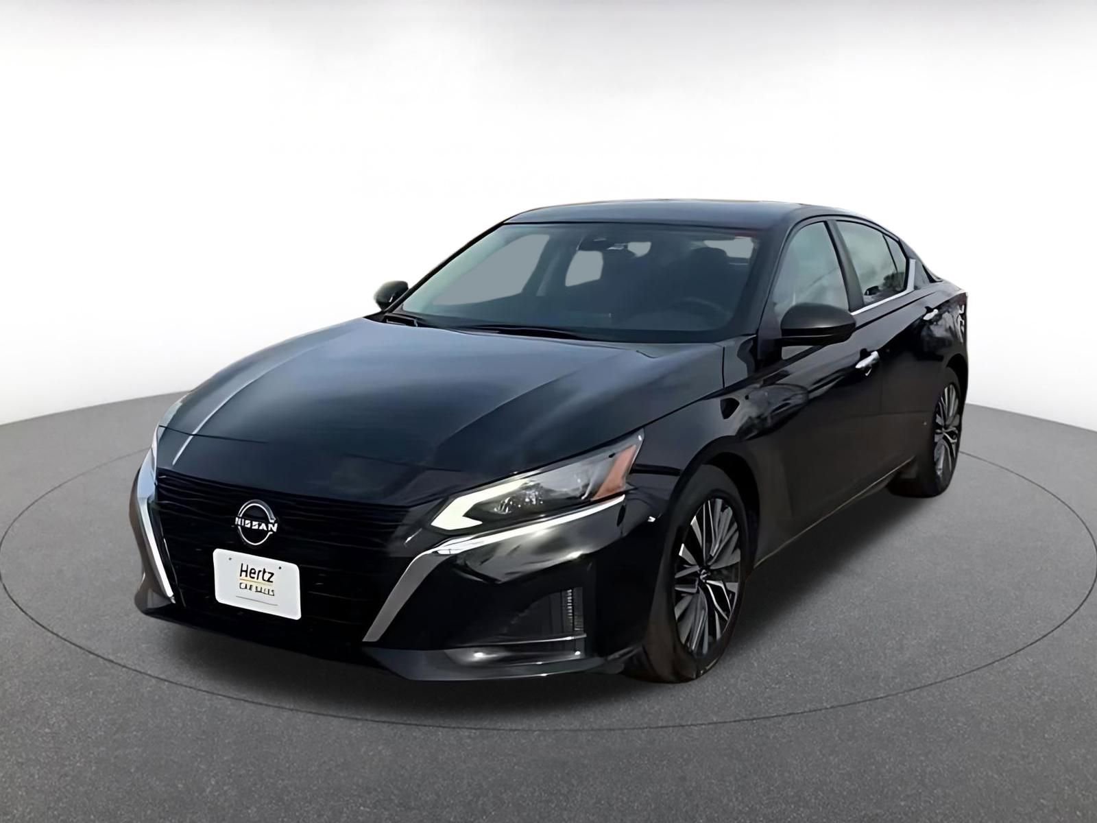 Thumbnail: 2025 Nissan Altima - 7