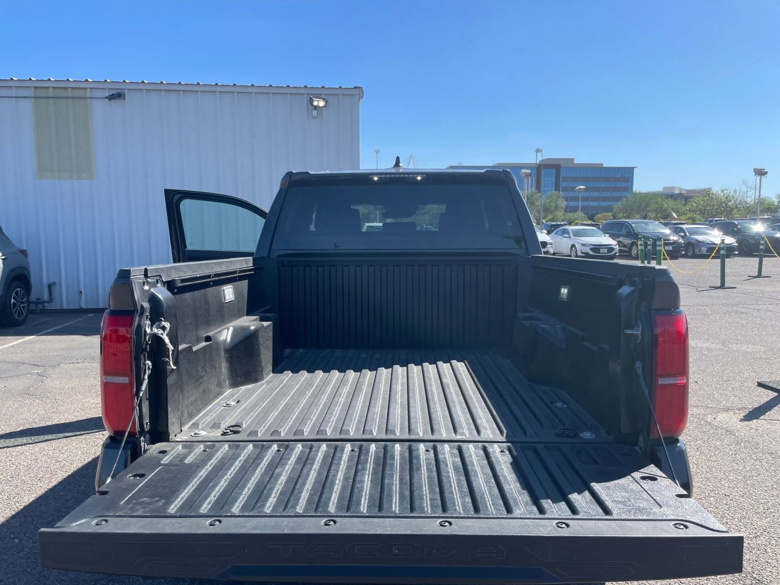 Thumbnail: 2025 Toyota Tacoma - 31