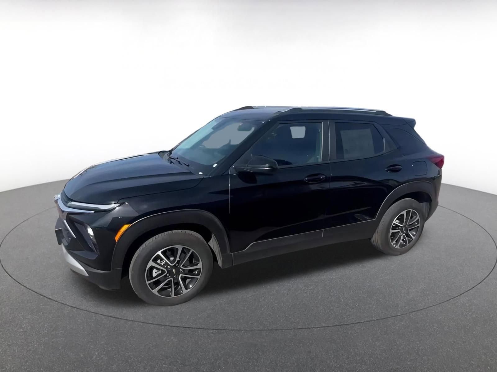 Thumbnail: 2025 Chevrolet TrailBlazer - 8