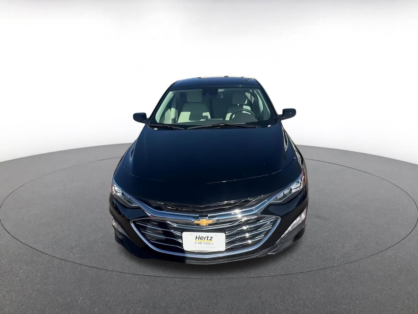 Thumbnail: 2024 Chevrolet Malibu - 4
