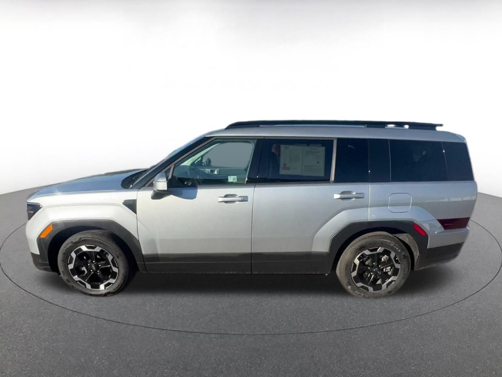 Thumbnail: 2025 Hyundai Santa Fe - 9