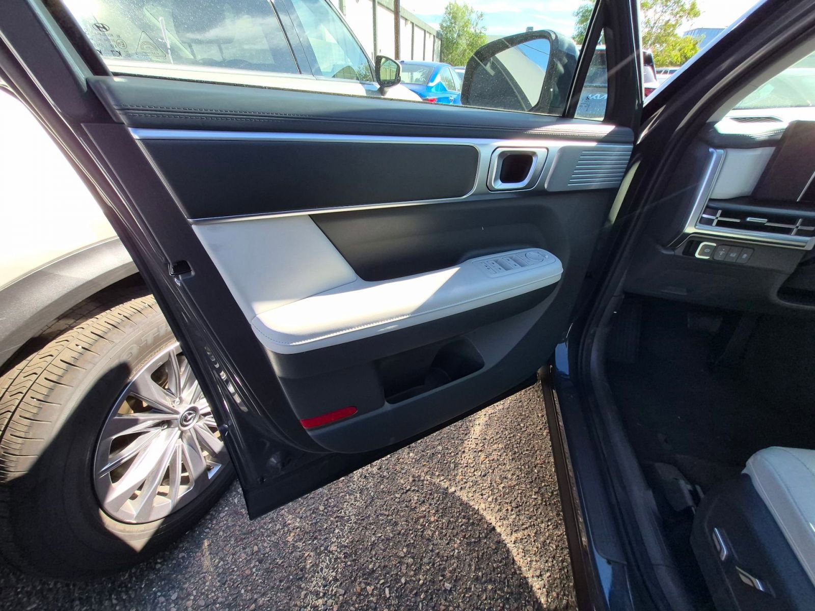 Thumbnail: 2025 Hyundai Santa Fe - 10