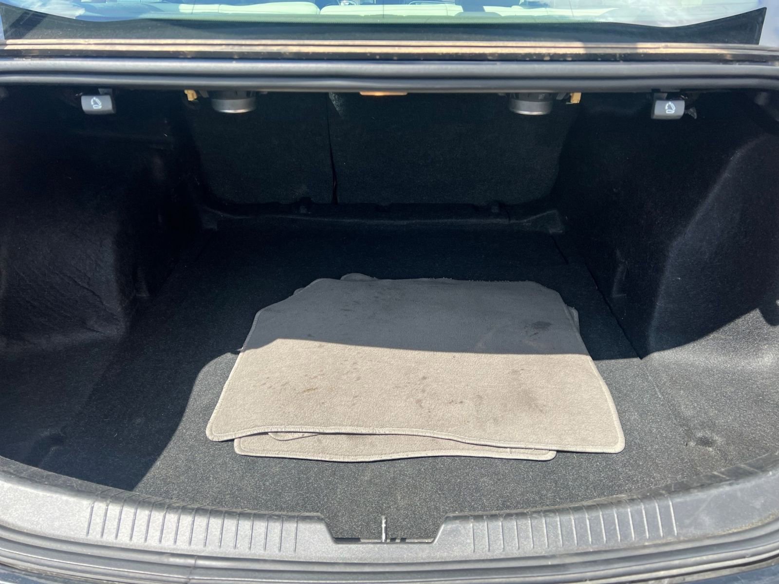 Thumbnail: 2024 Chevrolet Malibu - 31