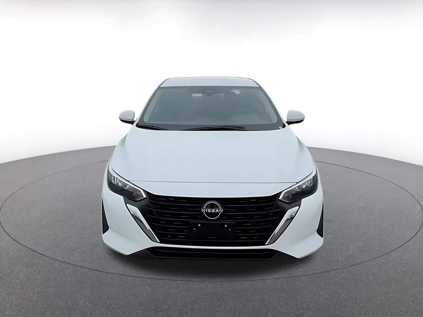 Thumbnail: 2025 Nissan Sentra - 4