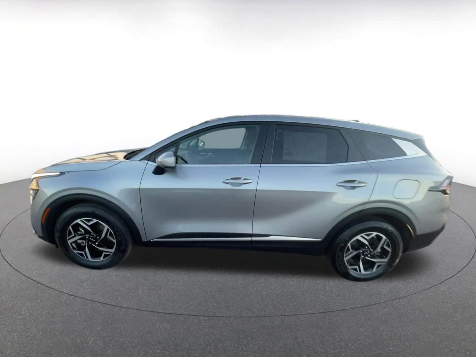 Thumbnail: 2025 Kia Sportage - 9