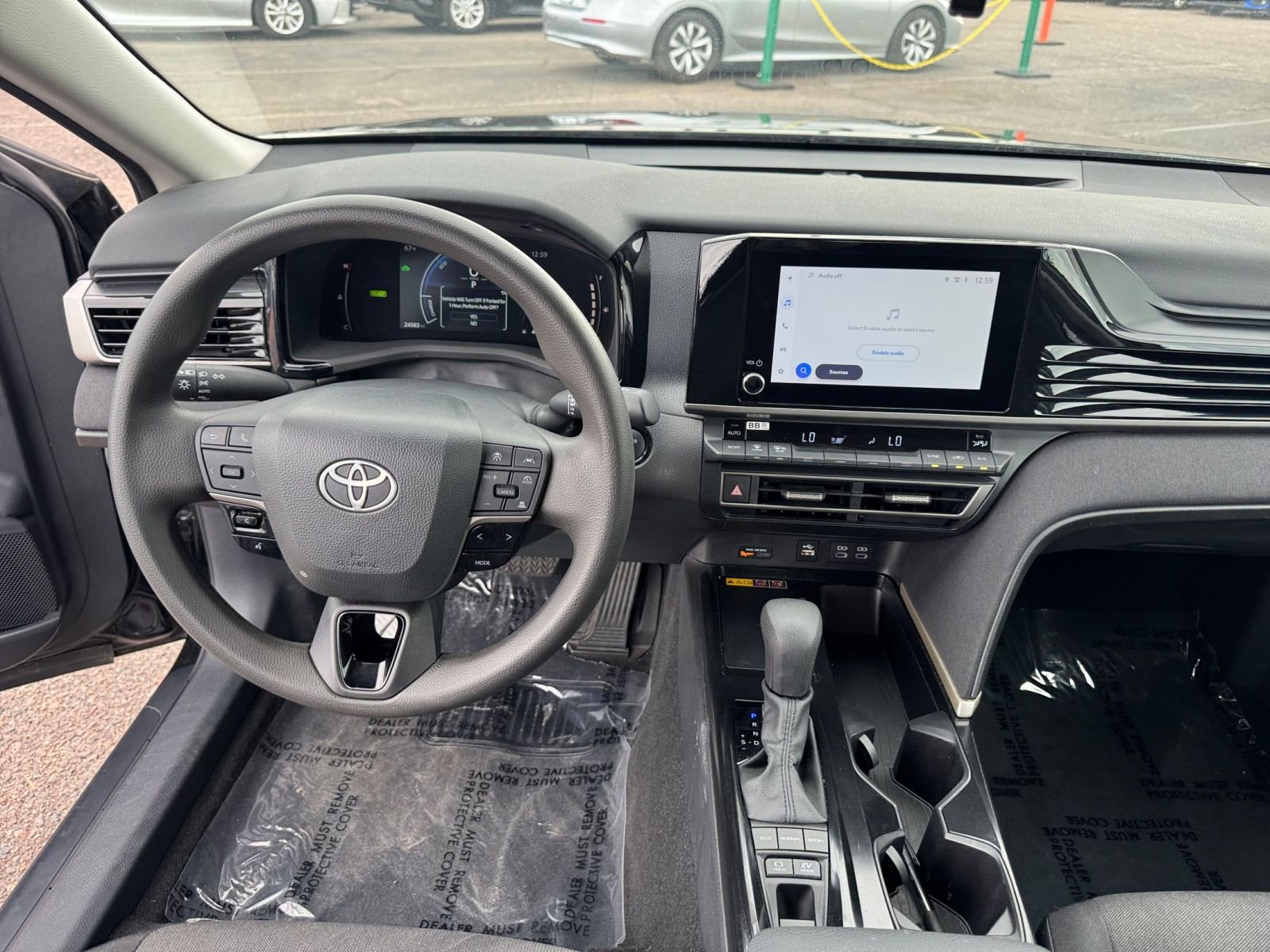 Thumbnail: 2025 Toyota Camry - 32