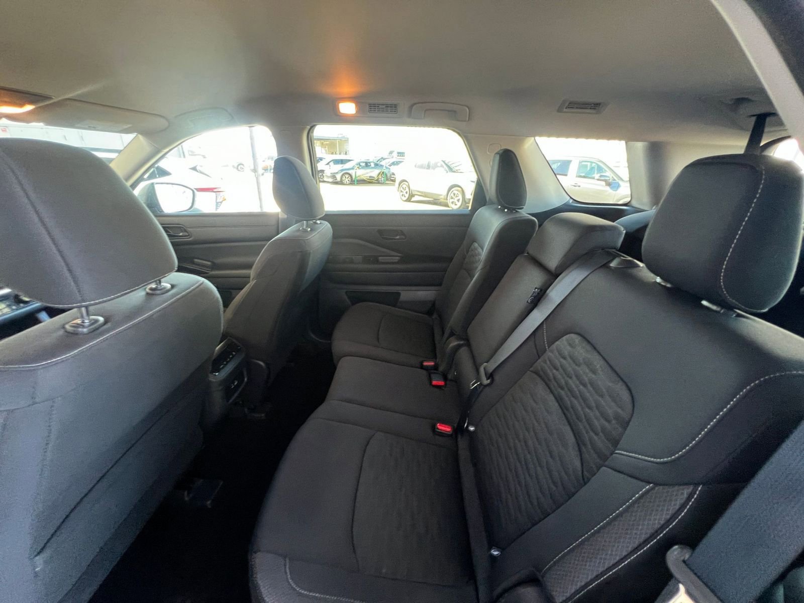 Thumbnail: 2025 Nissan Pathfinder - 28