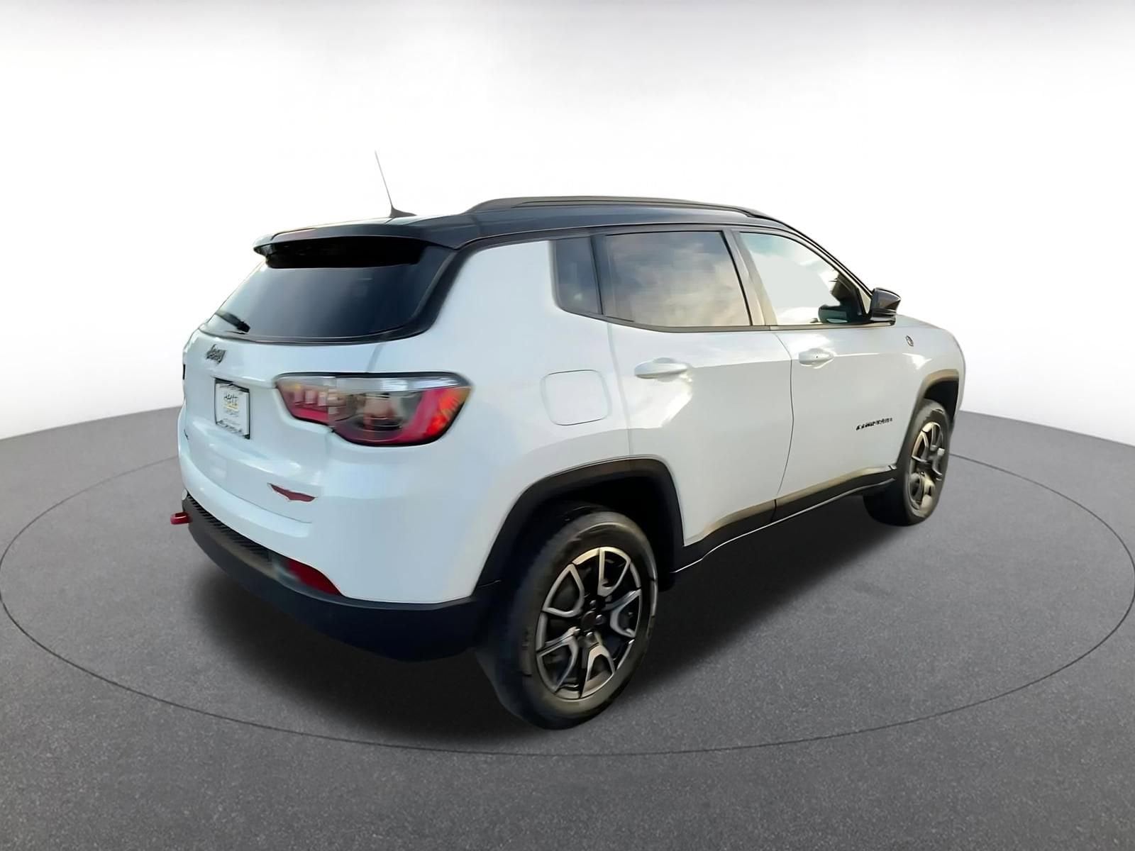 Thumbnail: 2025 Jeep Compass - 15