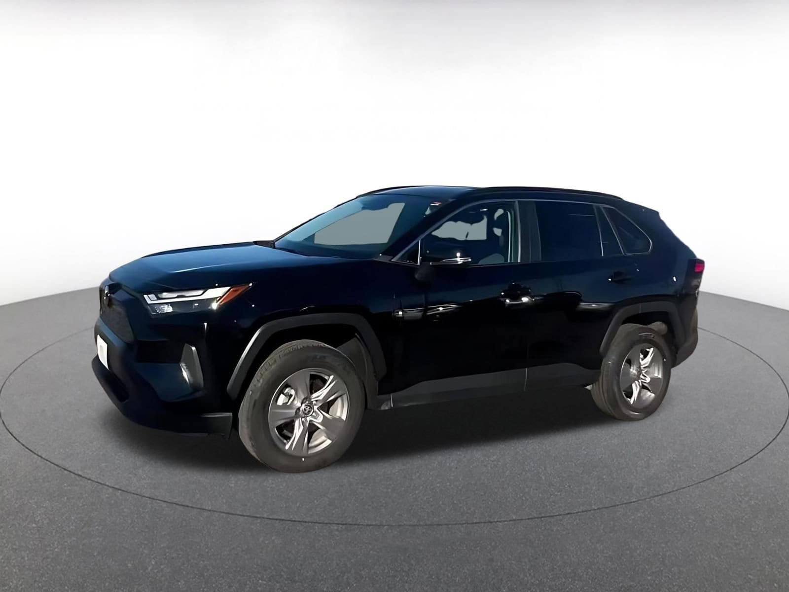 Thumbnail: 2025 Toyota RAV4 - 7