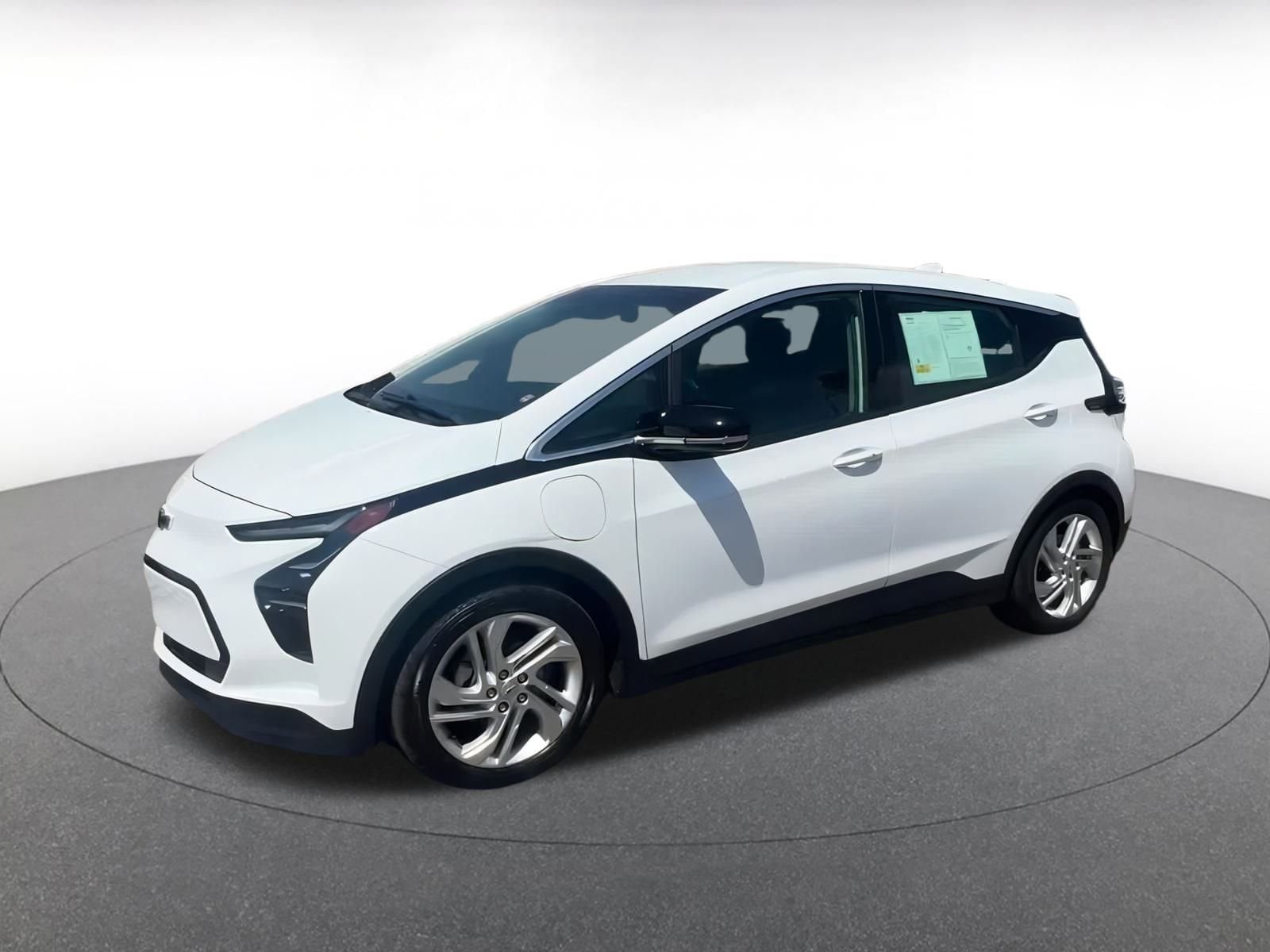 Thumbnail: 2023 Chevrolet Bolt EV - 8