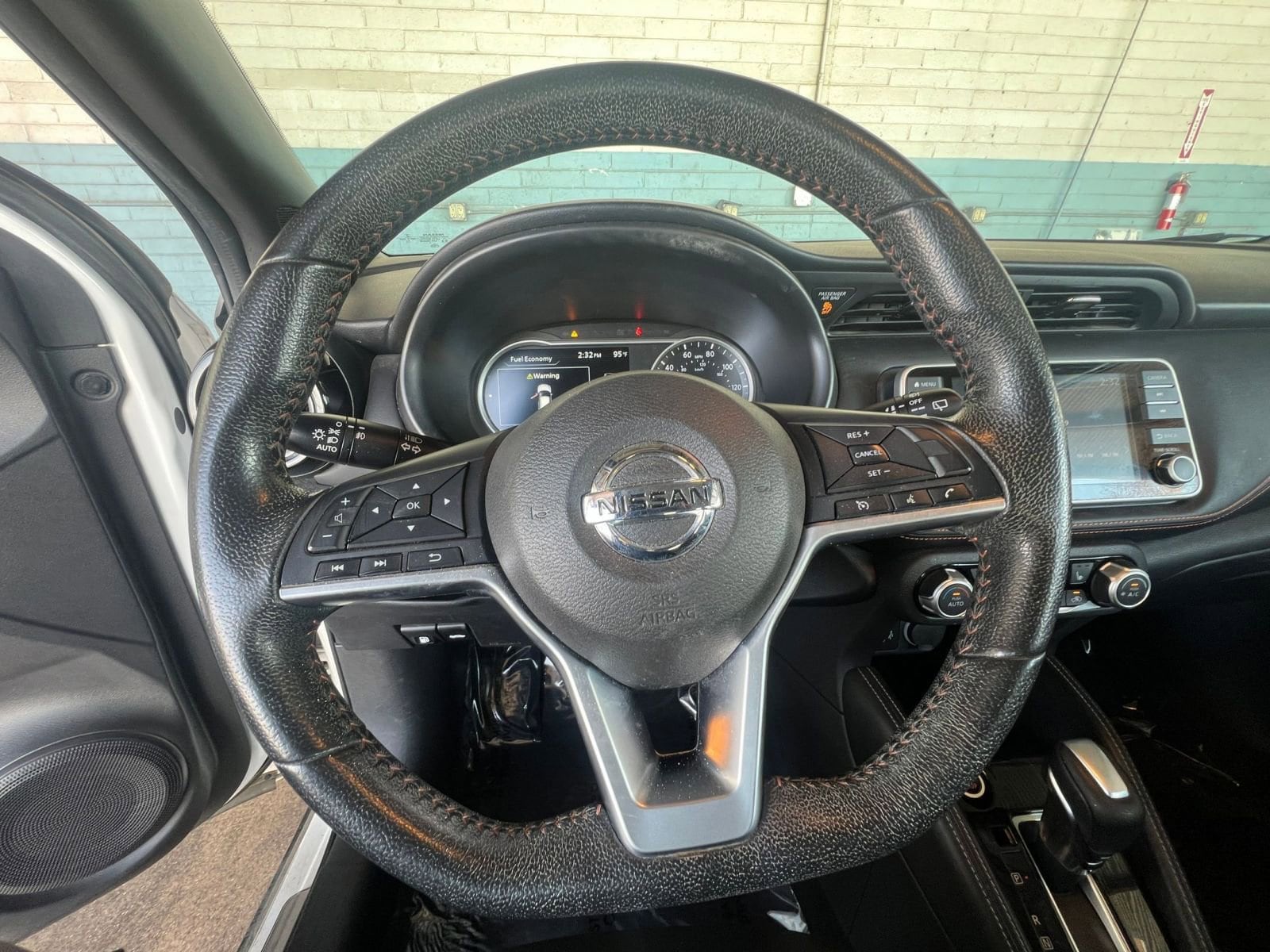 Thumbnail: 2020 Nissan Kicks - 28