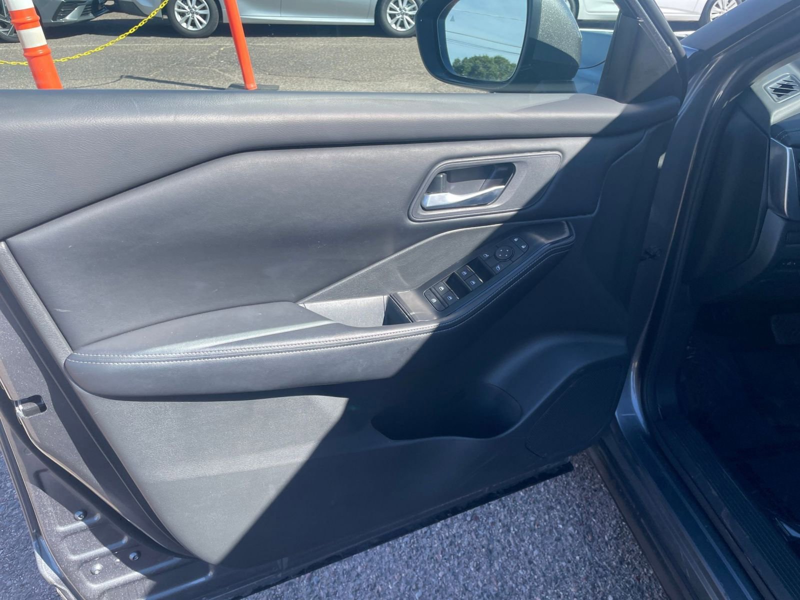 Thumbnail: 2025 Nissan Rogue - 18