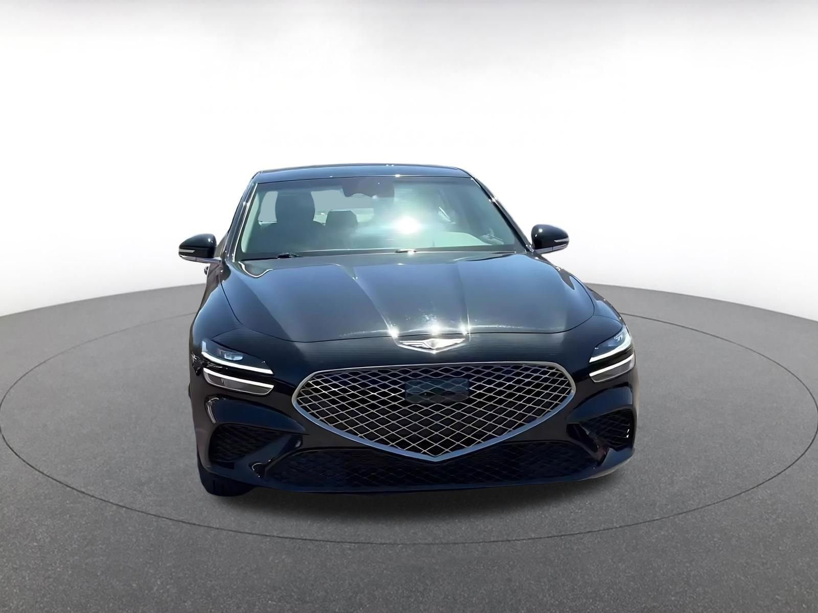 Thumbnail: 2025 Genesis G70 - 3