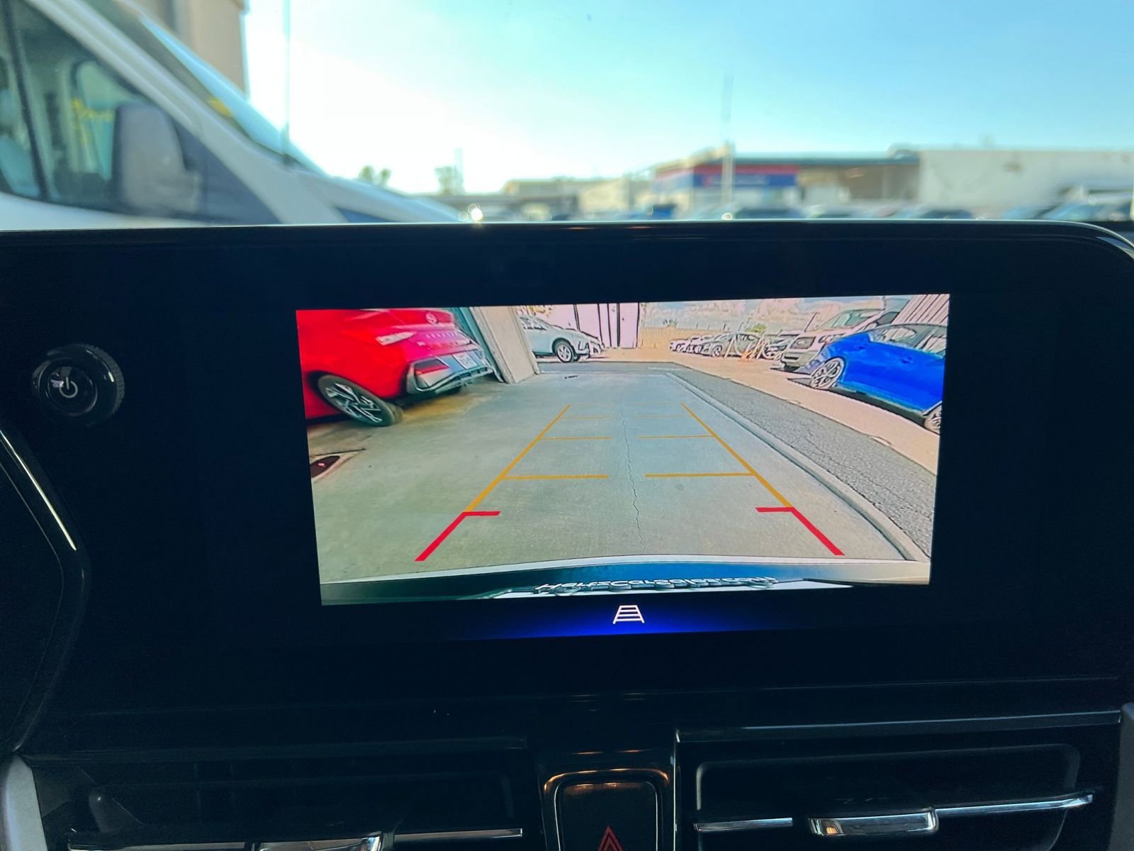 Thumbnail: 2025 Chevrolet TrailBlazer - 17