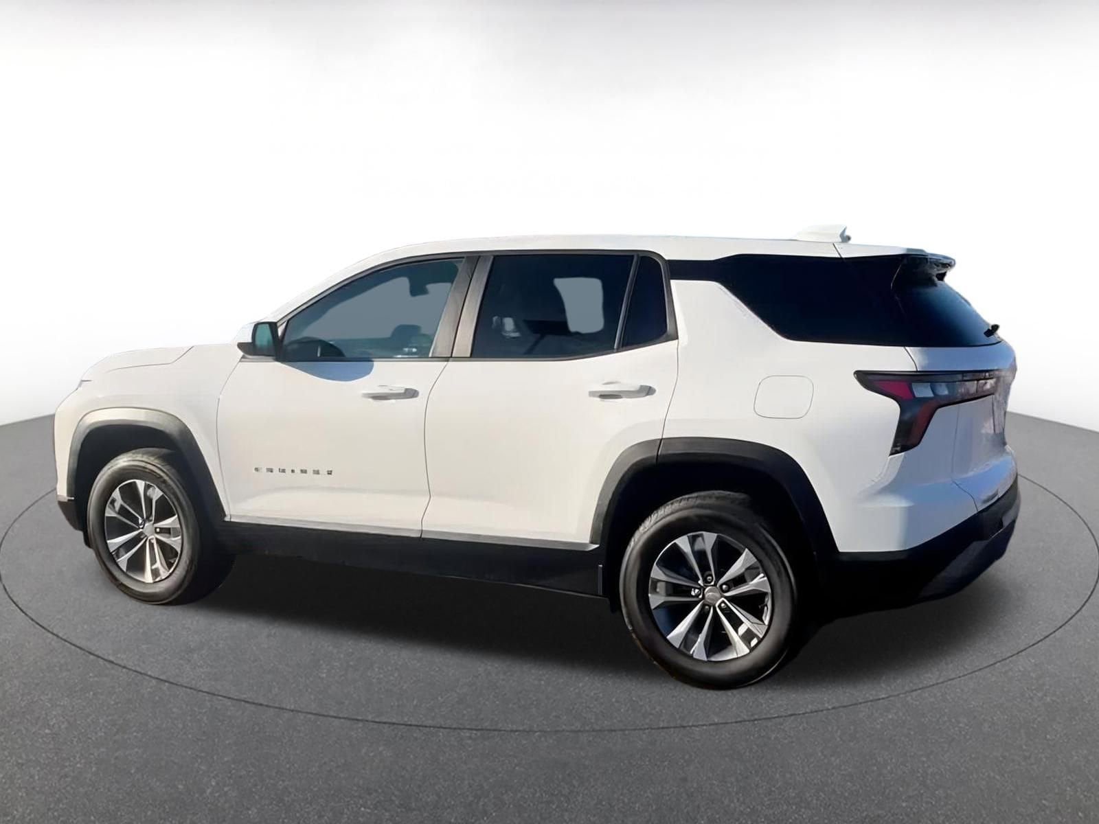 Thumbnail: 2025 Chevrolet Equinox - 10