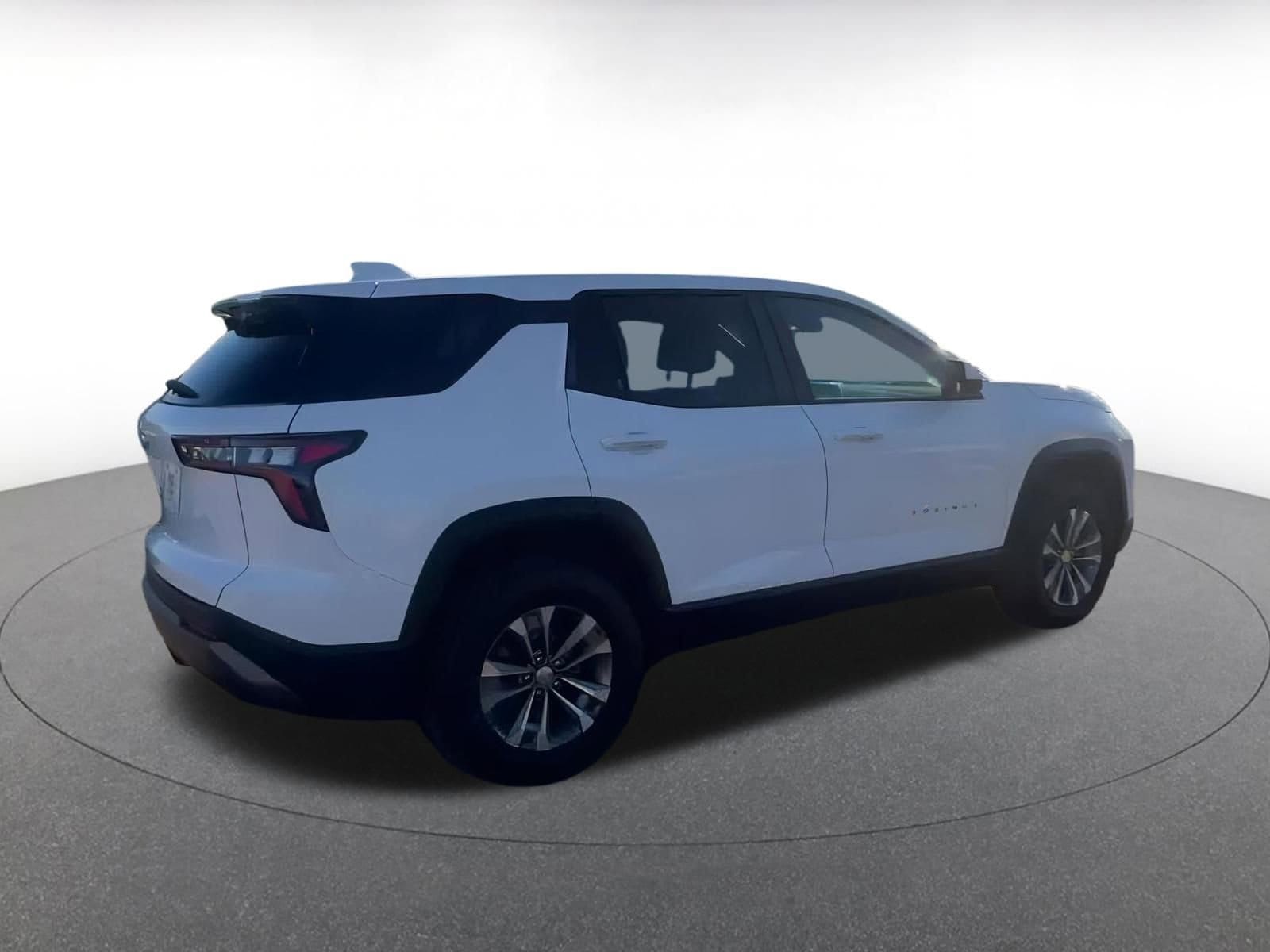 Thumbnail: 2025 Chevrolet Equinox - 15