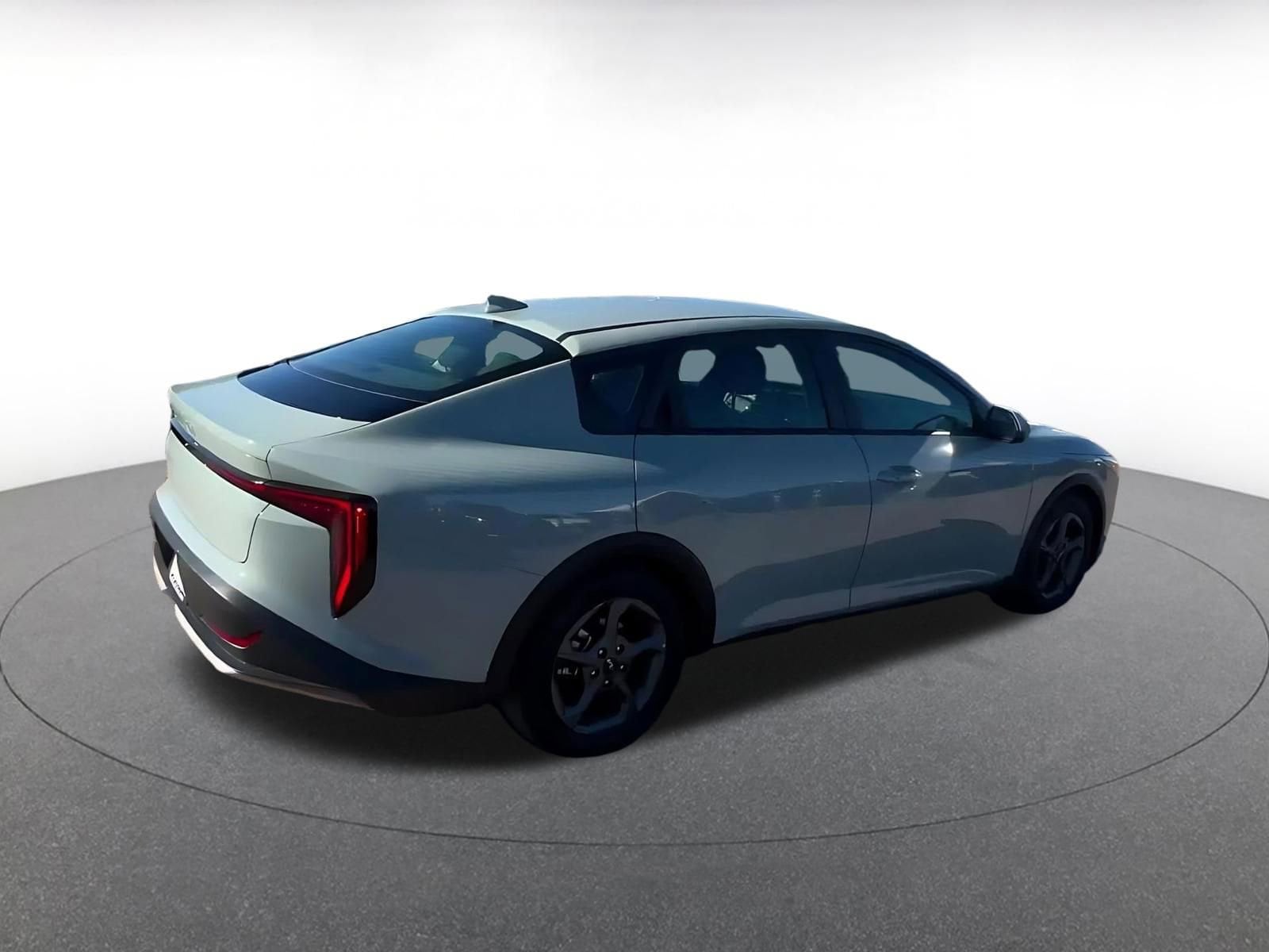 Thumbnail: 2025 Kia K4 - 15