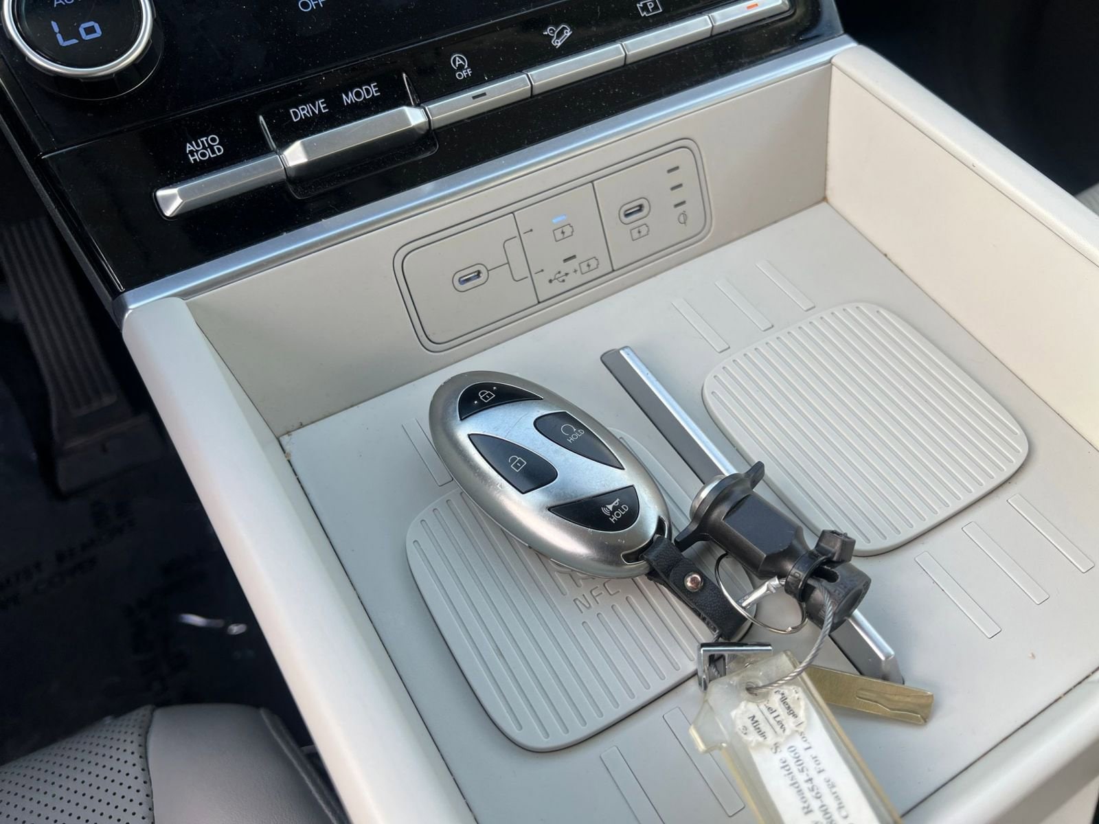 Thumbnail: 2025 Hyundai Santa Fe - 22