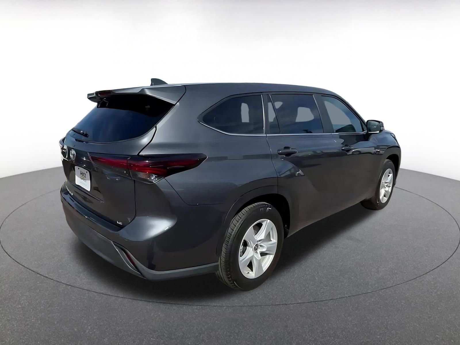 Thumbnail: 2025 Toyota Highlander - 15