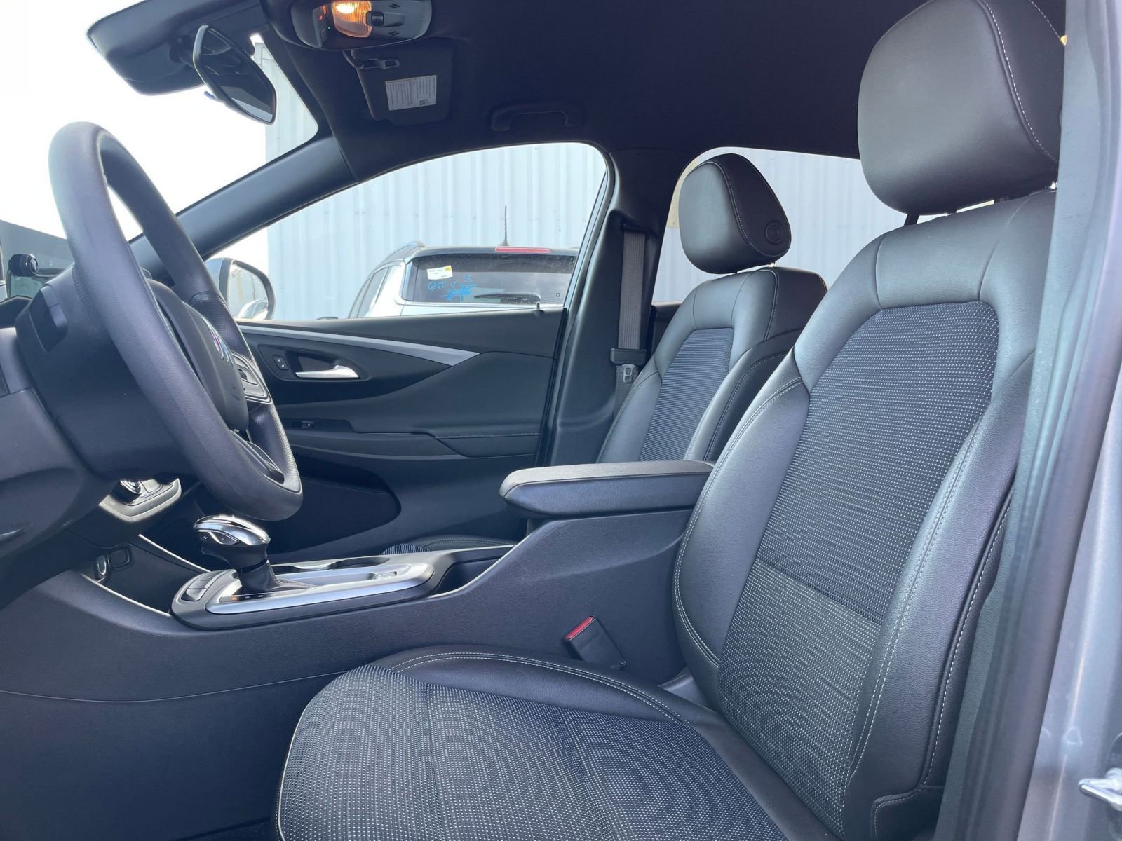 Thumbnail: 2025 Buick Envista - 25