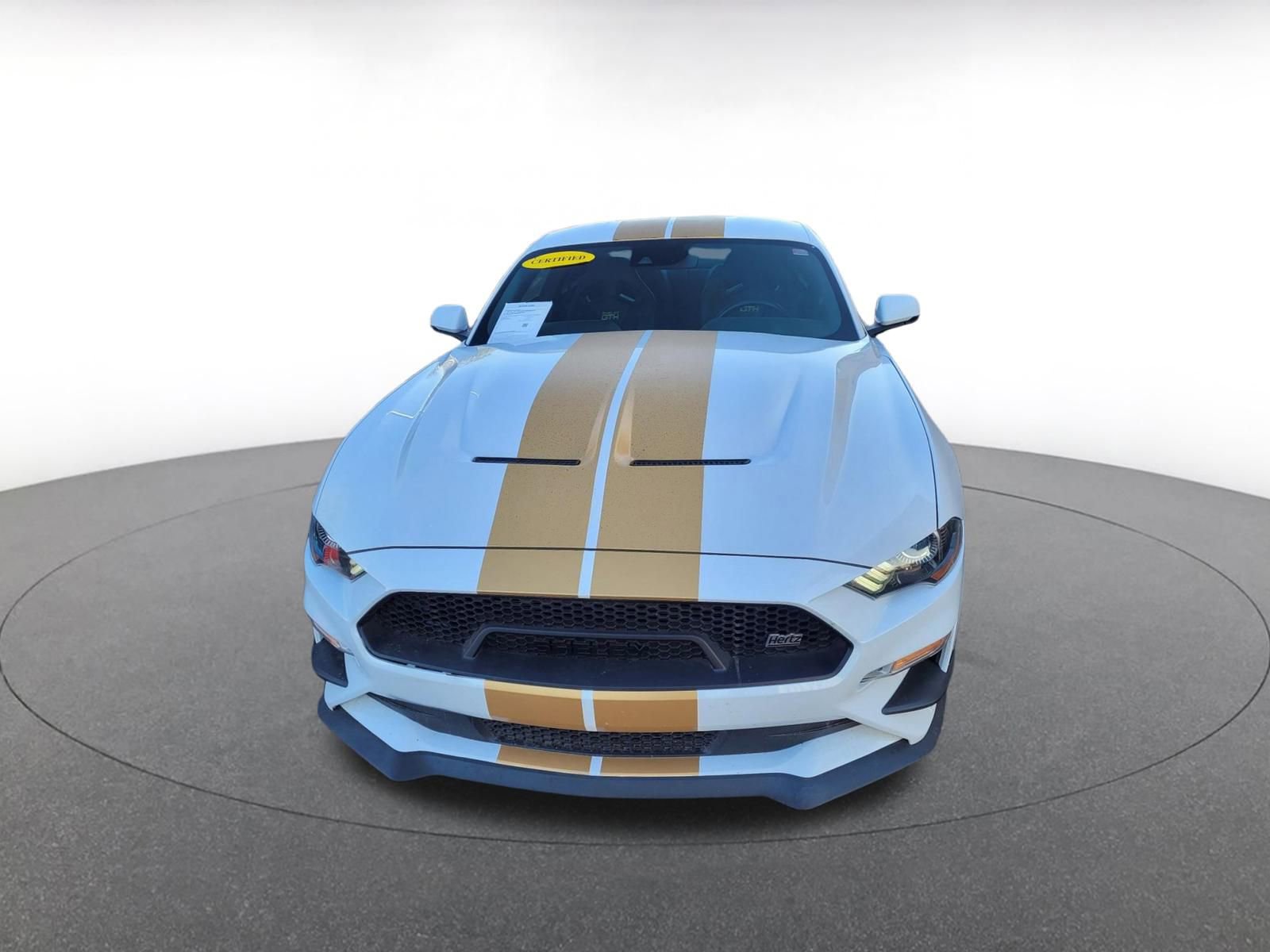 Thumbnail: 2022 Ford Mustang - 2